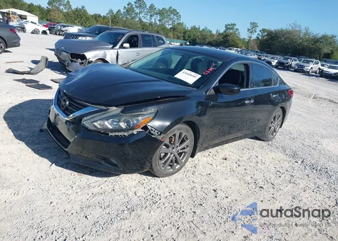 2018 Nissan Altima 2.5 Sr z USA, uszkodzony, nr VIN 1N4AL3AP3JC184204